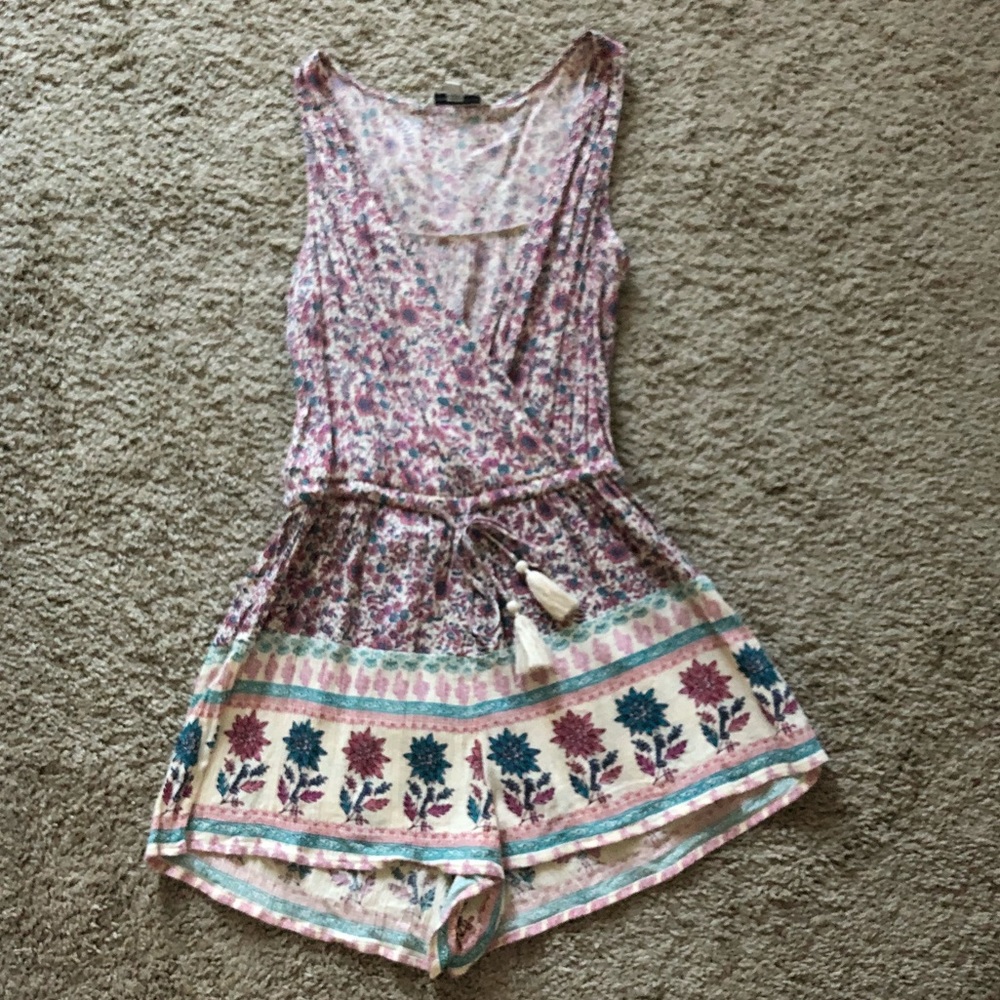 Patterned romper